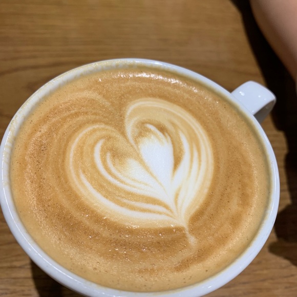 Meet your Posher, Ej - Picture 1 of 1